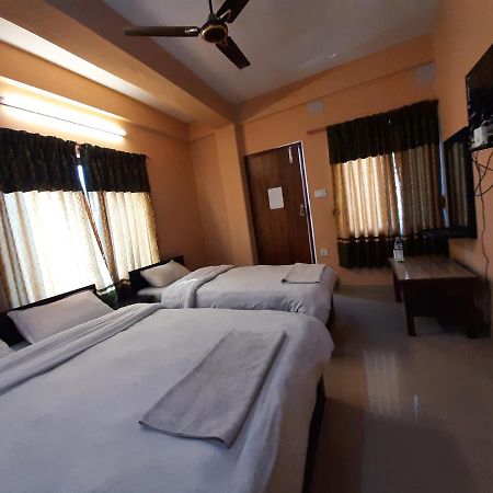 Hotel Eagle Zone Pokhara Zewnętrze zdjęcie