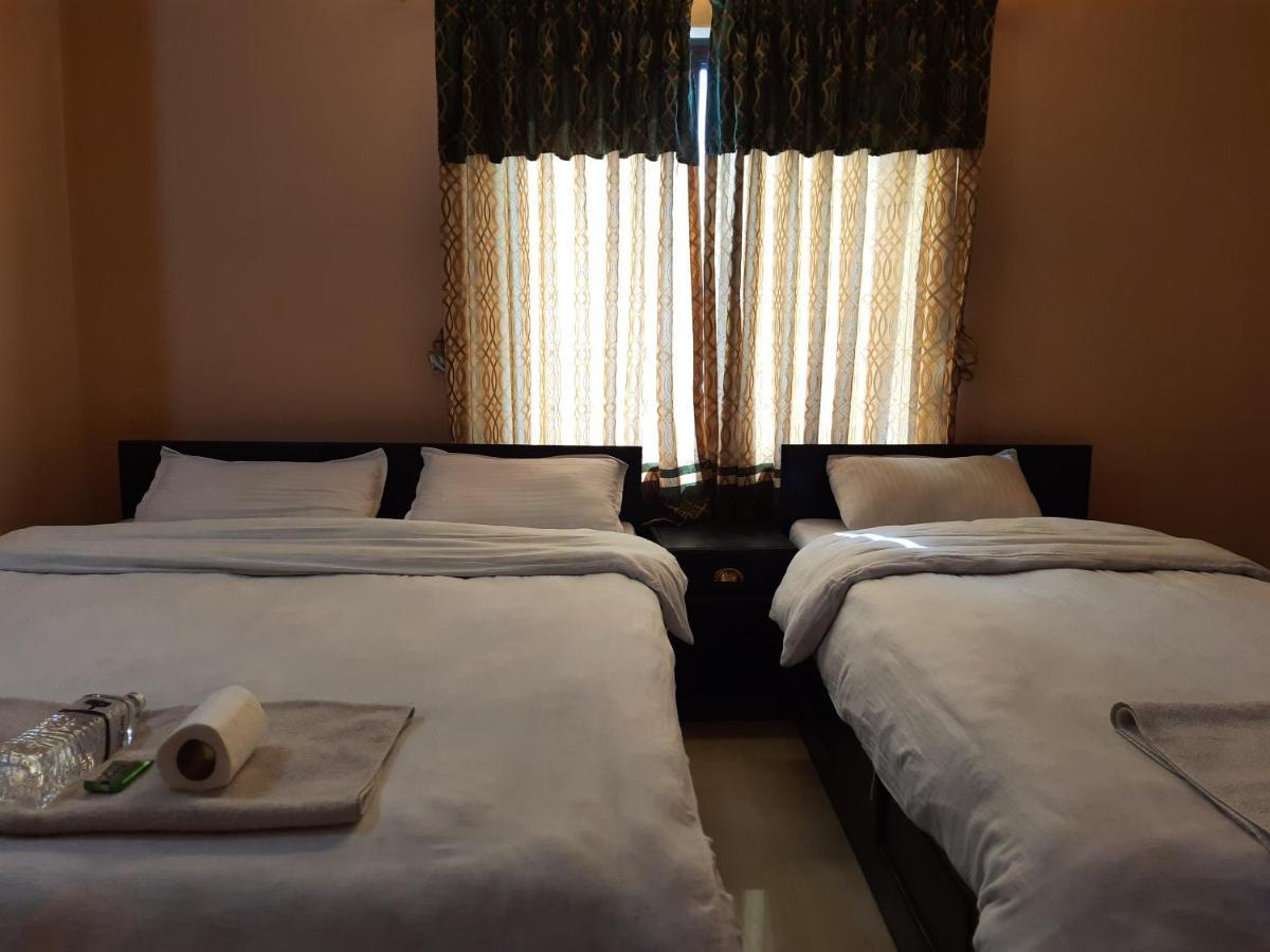 Hotel Eagle Zone Pokhara Zewnętrze zdjęcie