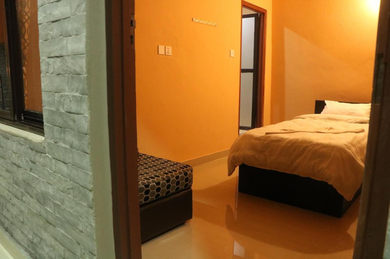 Hotel Eagle Zone Pokhara Zewnętrze zdjęcie